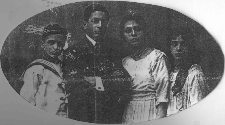 Eduardo, António, Ofélia e Maria Amélia Barreto Abecasis