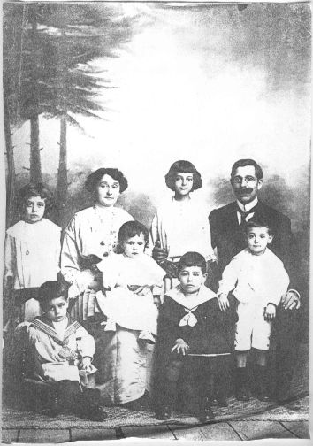 Maria Abecasis, Raul Pereira Resende and children